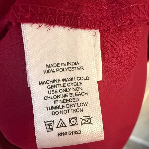 CeCe Burgundy Tiered V-Neck Long Sleeve Dress - Picture 4 of 4